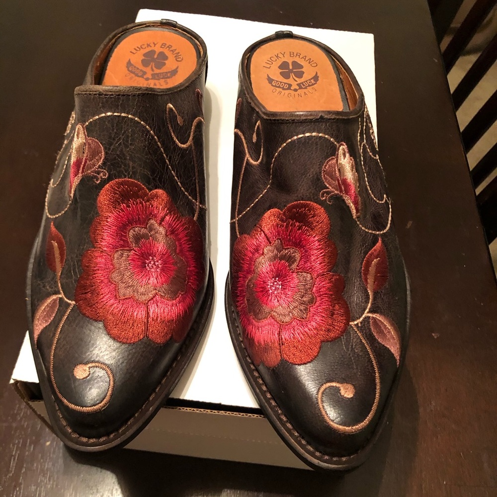 Lucky brand mules